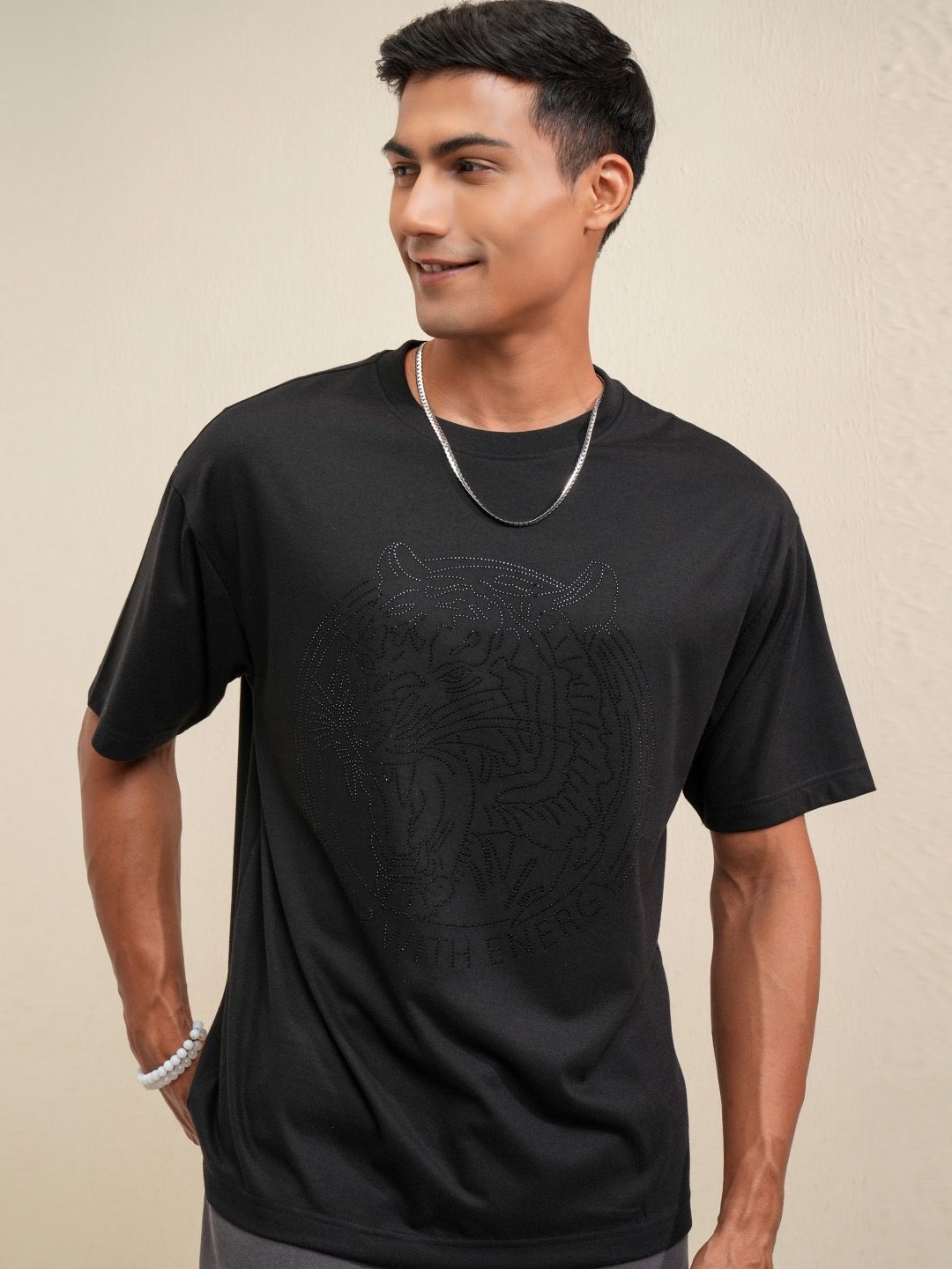 

LOCOMOTIVE Premium Men Graphic Printed Round Neck Relaxed Fit Tshirt, Black