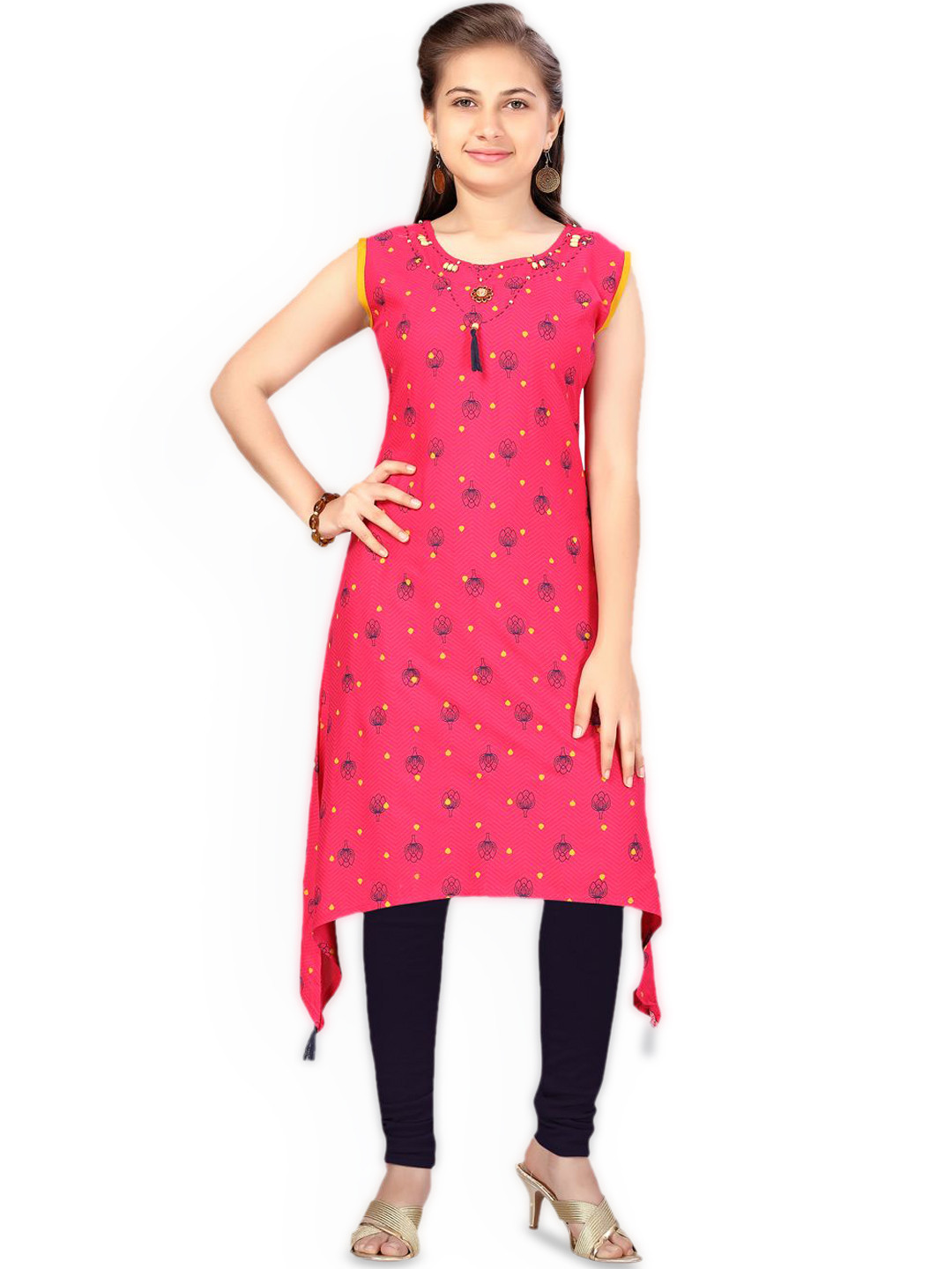 

BAESD Girls Geometric Embroidered Mirror Work Kurta, Pink