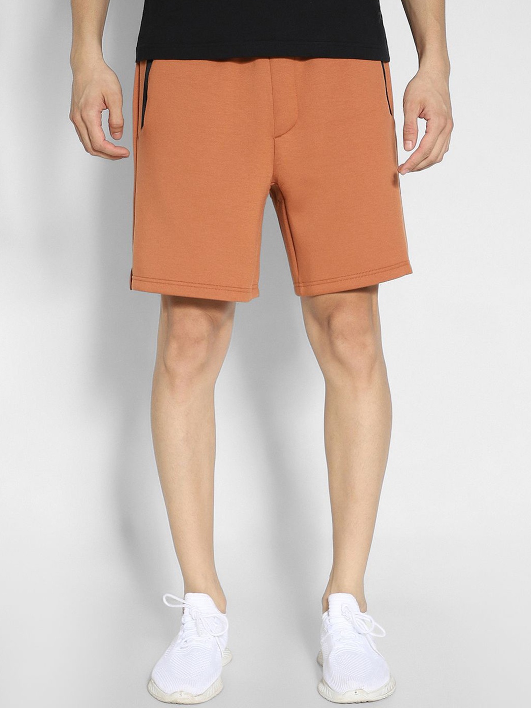 

AMERICAN EAGLE OUTFITTERS Men Sports Shorts, Brown