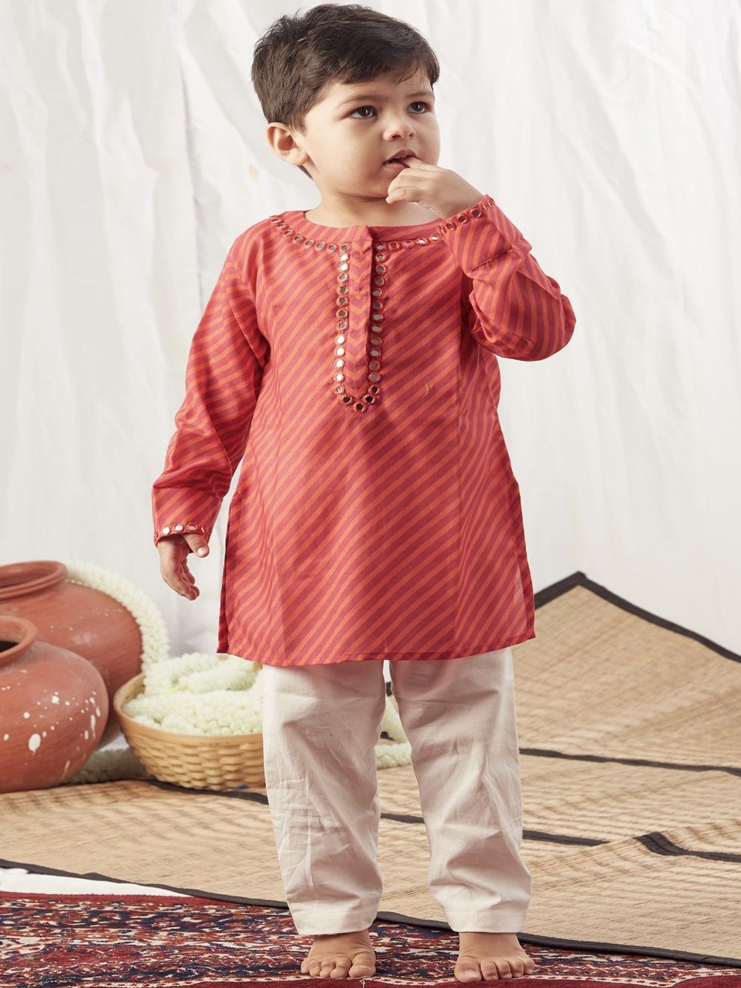 

Vivedkids Boys Leheriya Printed Mirror Work Pure Cotton Straight Kurta with Pyjamas, Red