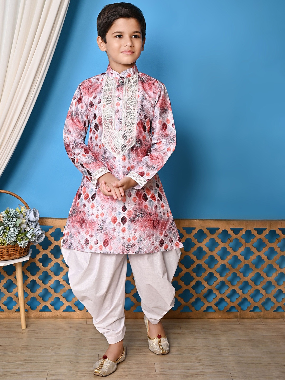 

BAESD Boys Embroidered Regular Sequinned Dupion Silk Kurta with Patiala, Peach