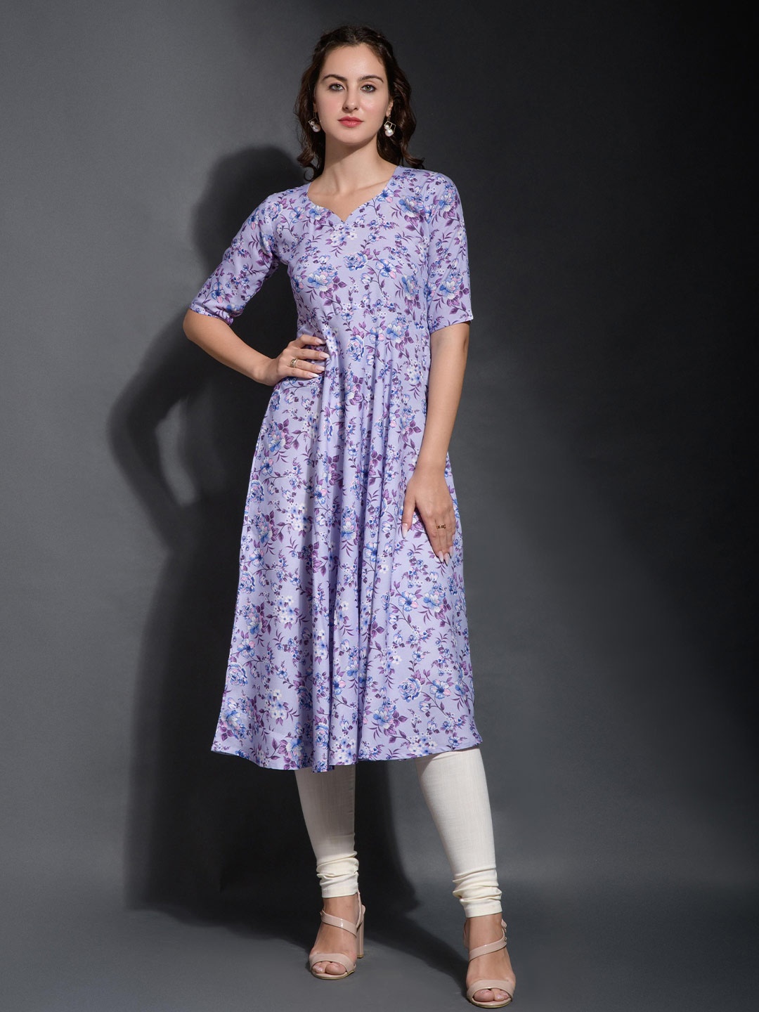 

SAZRIKA Printed Anarkali Kurta, Lavender