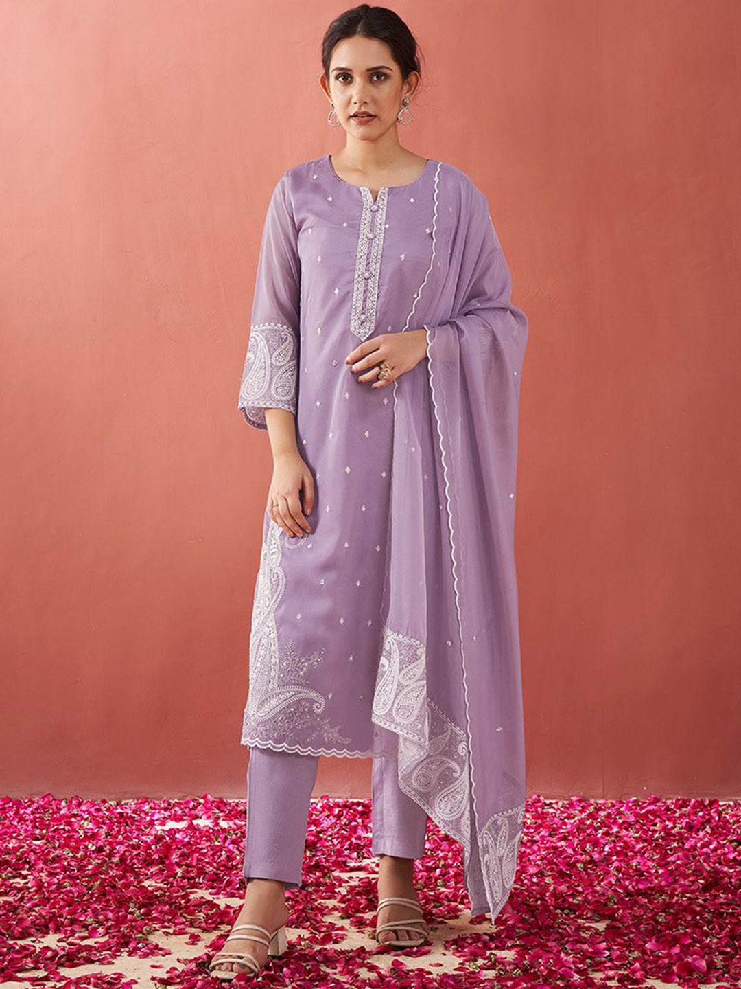 

Kaftanize Ethnic Motifs Embroidered Regular Organza Straight Kurta with Trousers & Dupatta, Purple