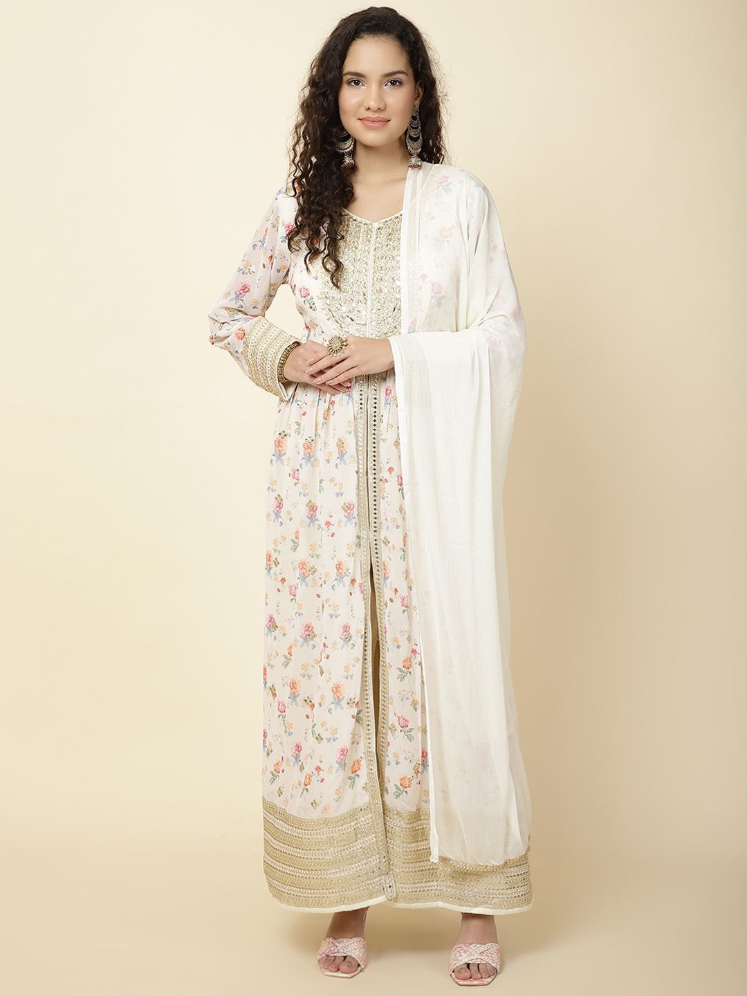 

Meena Bazaar Women Ethnic Motifs Printed Regular Thread Work Kurta with Trousers & With Dupatta, Cream