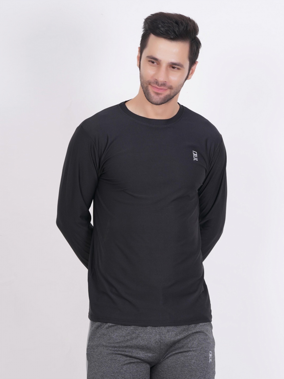 

DAFABFIT Men Applique Slim Fit T-shirt, Black