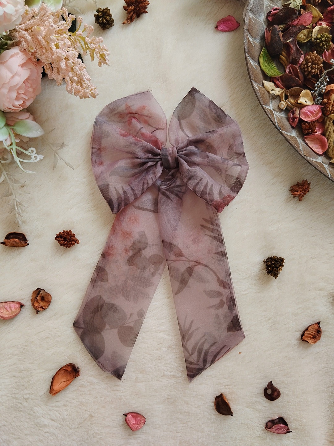 

LABEL KANUPRIYA Women FloralHair Bow Clip, Pink