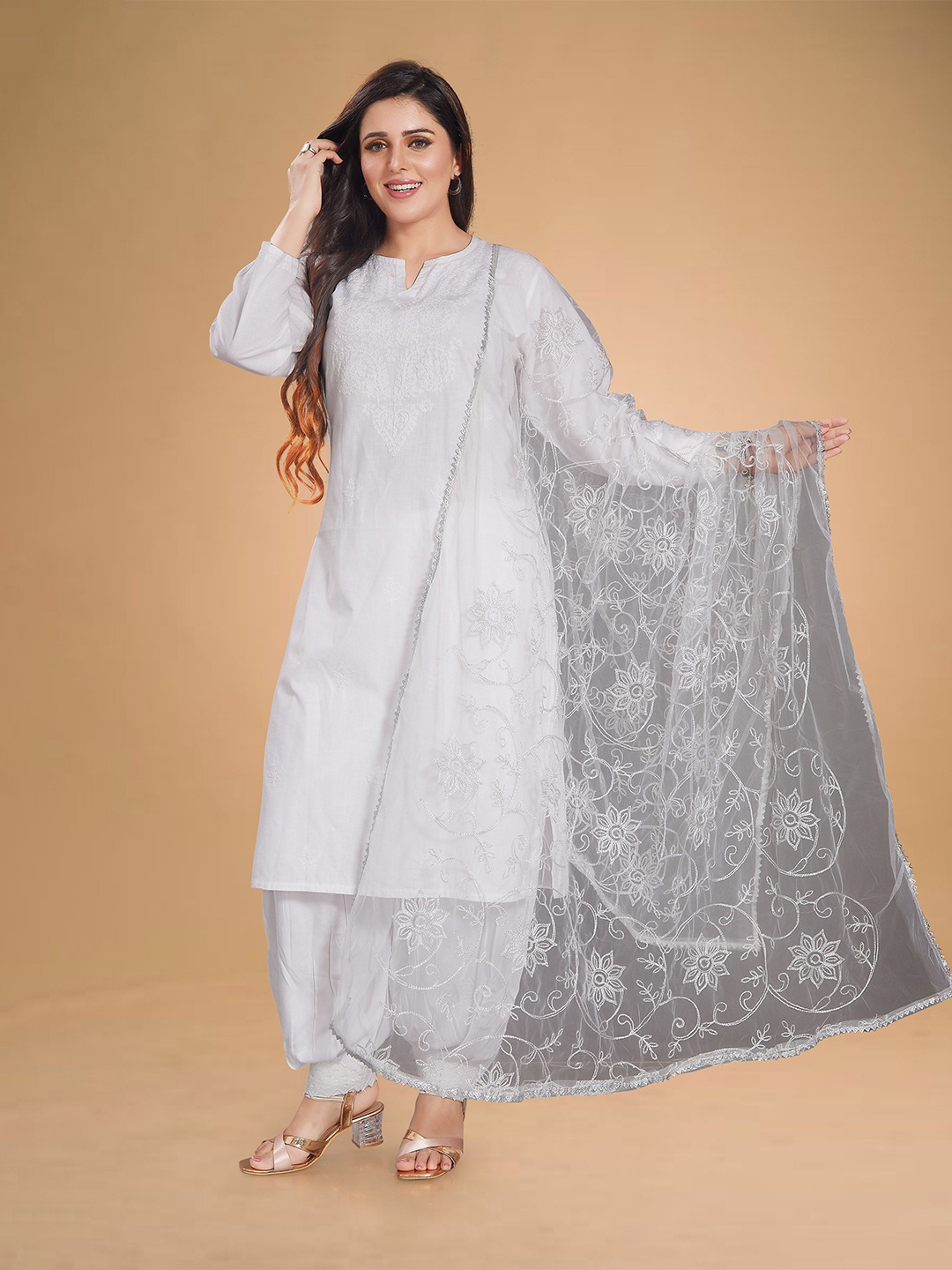 

Rani Saahiba Embroidered Dupatta with Thread Work, White