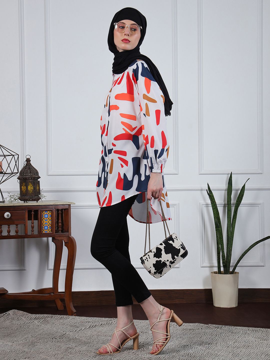 

NABIA Relaxed Fit Abstract Printed Mandarin Collar Puffed Sleeves High-Low Casual Shirt, White