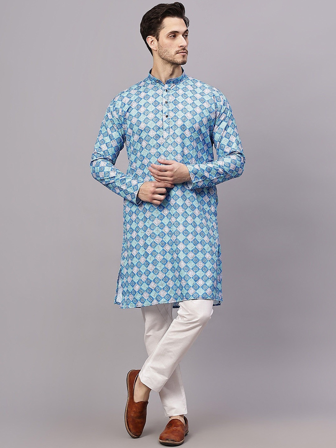 

Yugnik Men Regular Kurta with Pyjamas, Blue