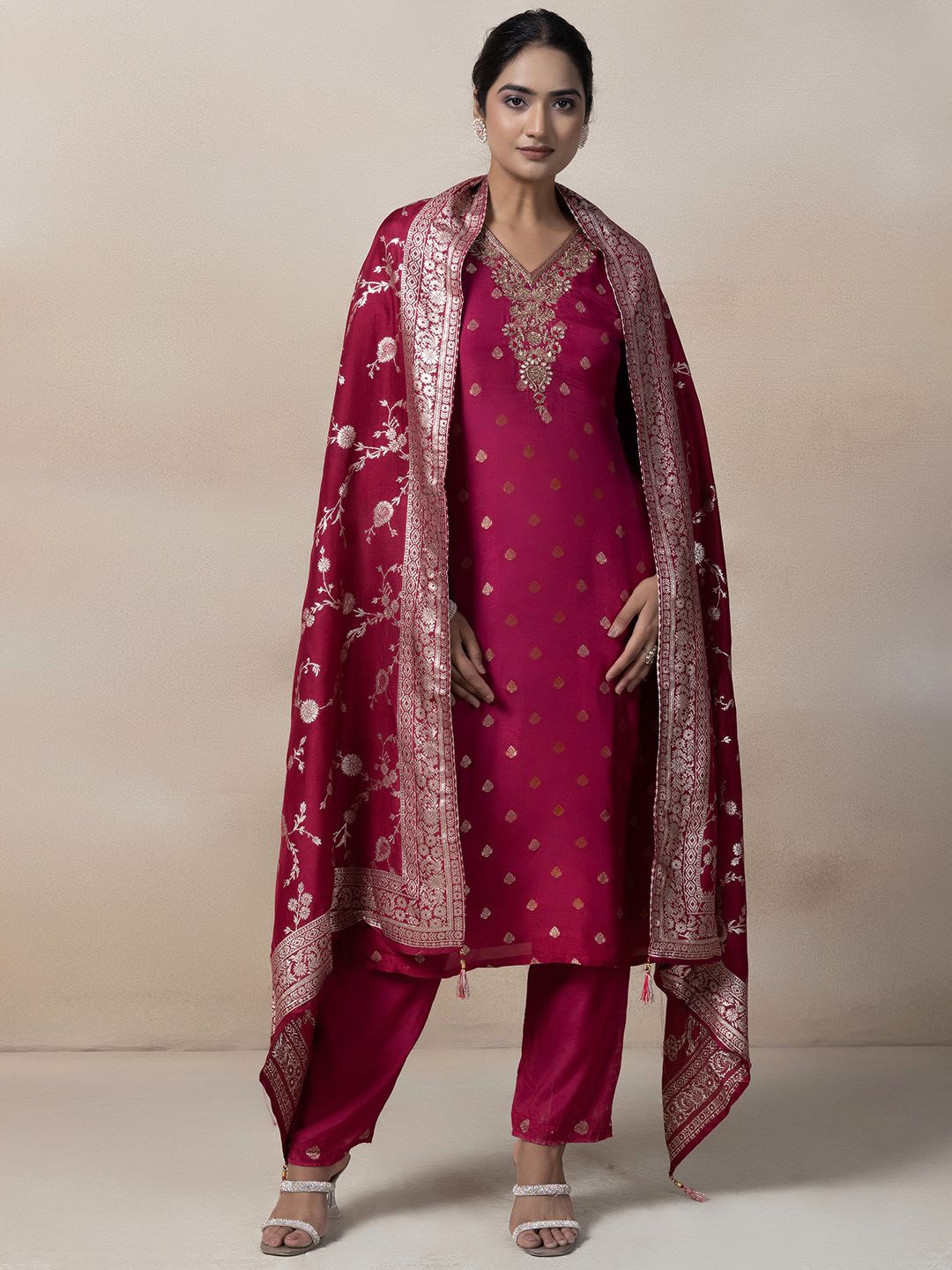 

Rang by Indya Women Floral Embroidered Regular Beads and Stones Kurta with Trousers & With Dupatta, Pink