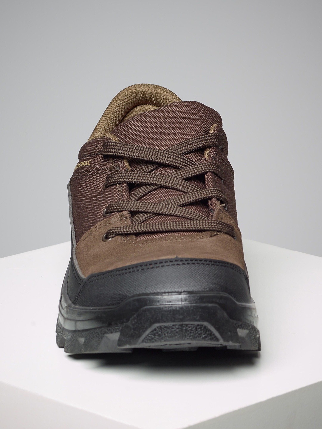 

SOLOGNAC By Decathlon Men Brown Low-Ankle Hiking Shoe