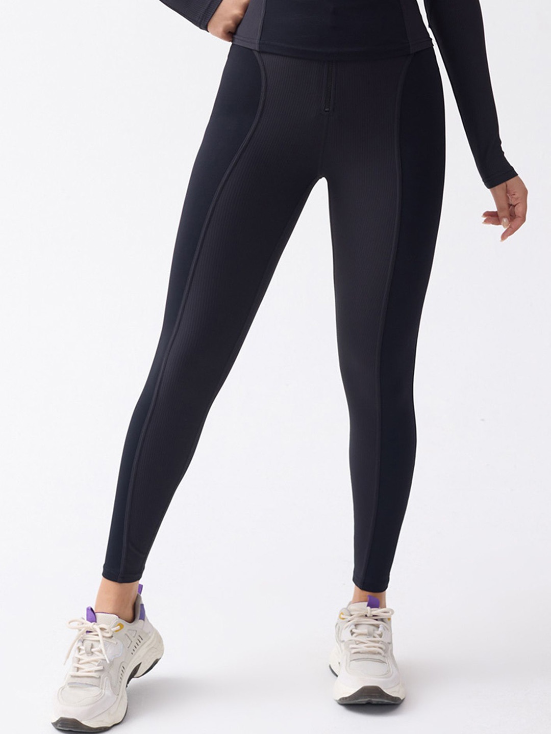 

LULU & SKY Slim-Fit Sports Tights, Black