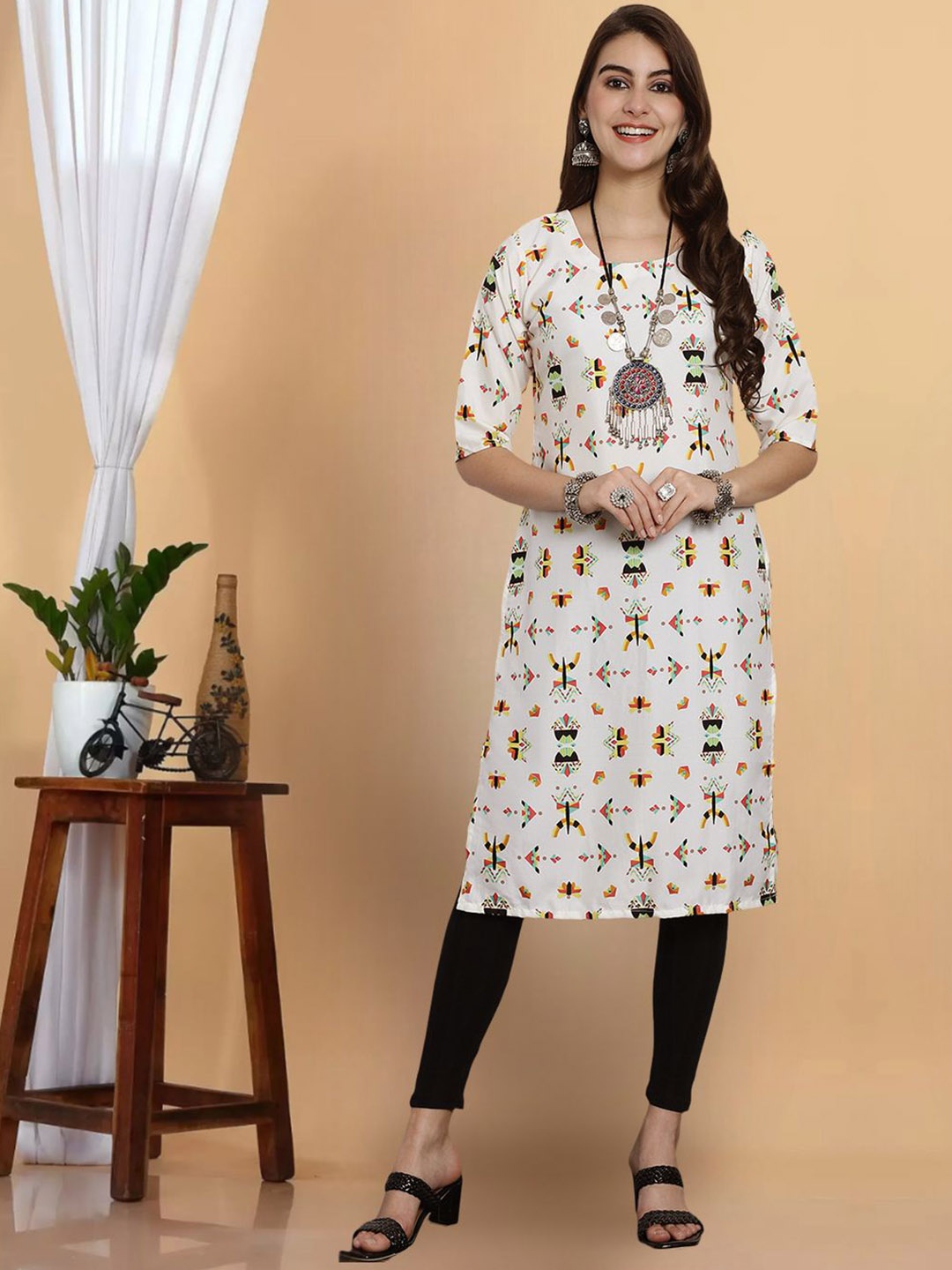 

7Threads Geometric Printed Round Neck Straight Kurta, White
