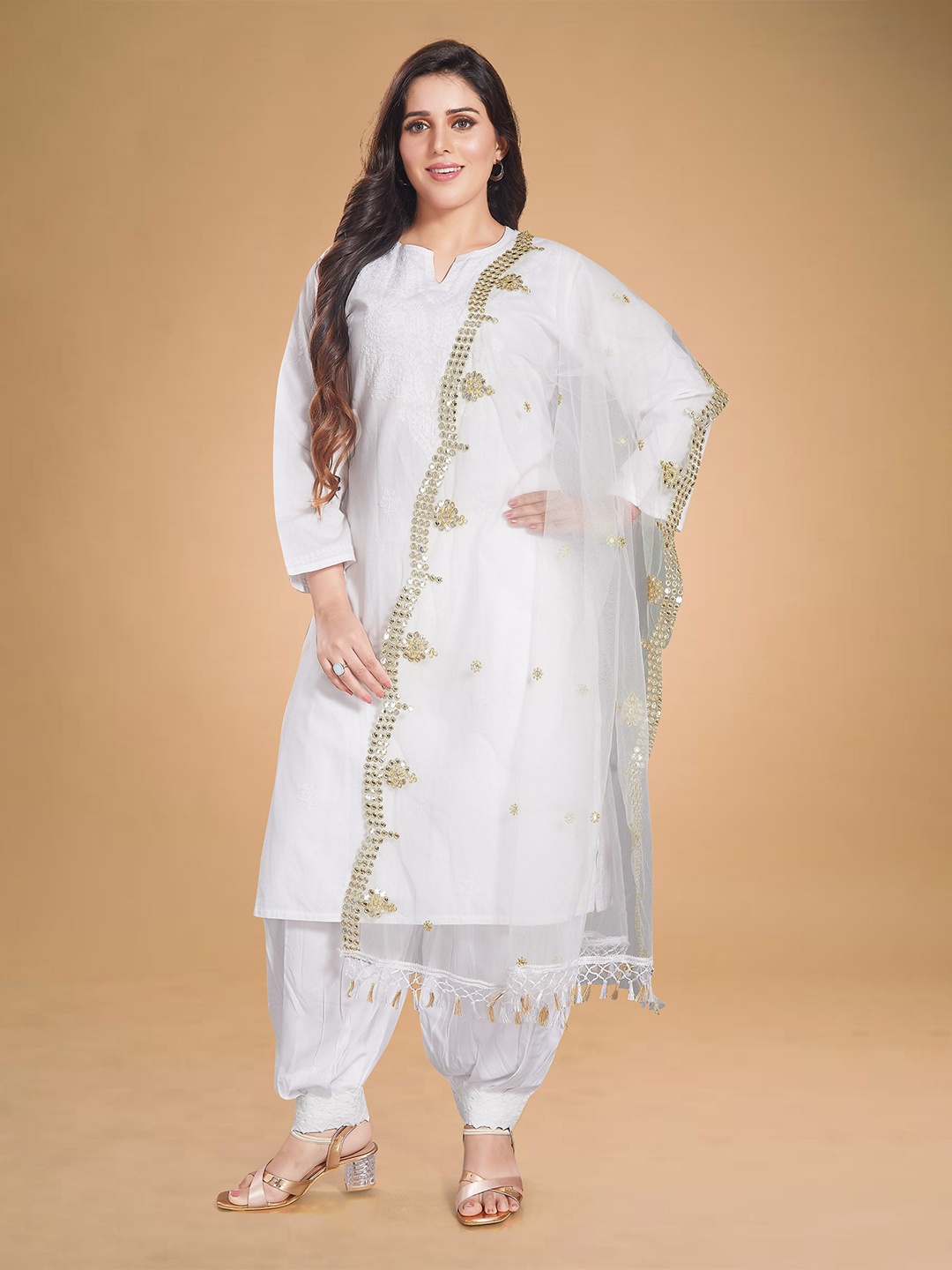 

Rani Saahiba Floral Embroidered Mirror Work Net Dupatta, White