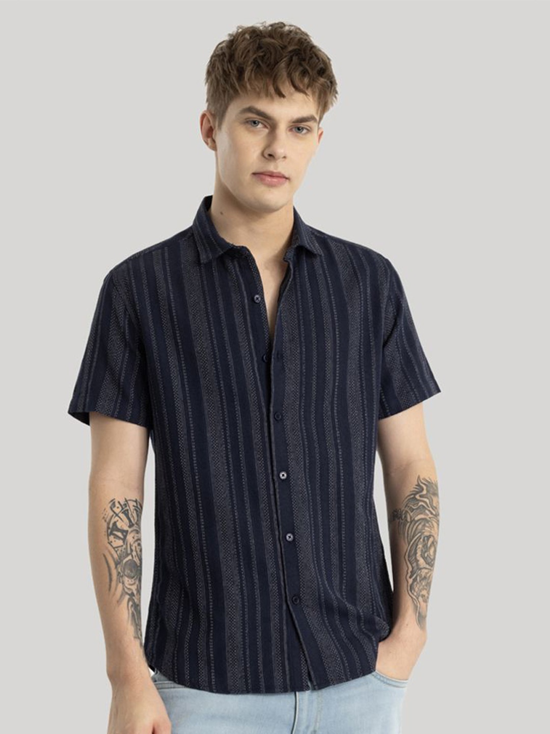 

Snitch Men Smart Slim Fit Opaque Striped Casual Shirt, Navy blue
