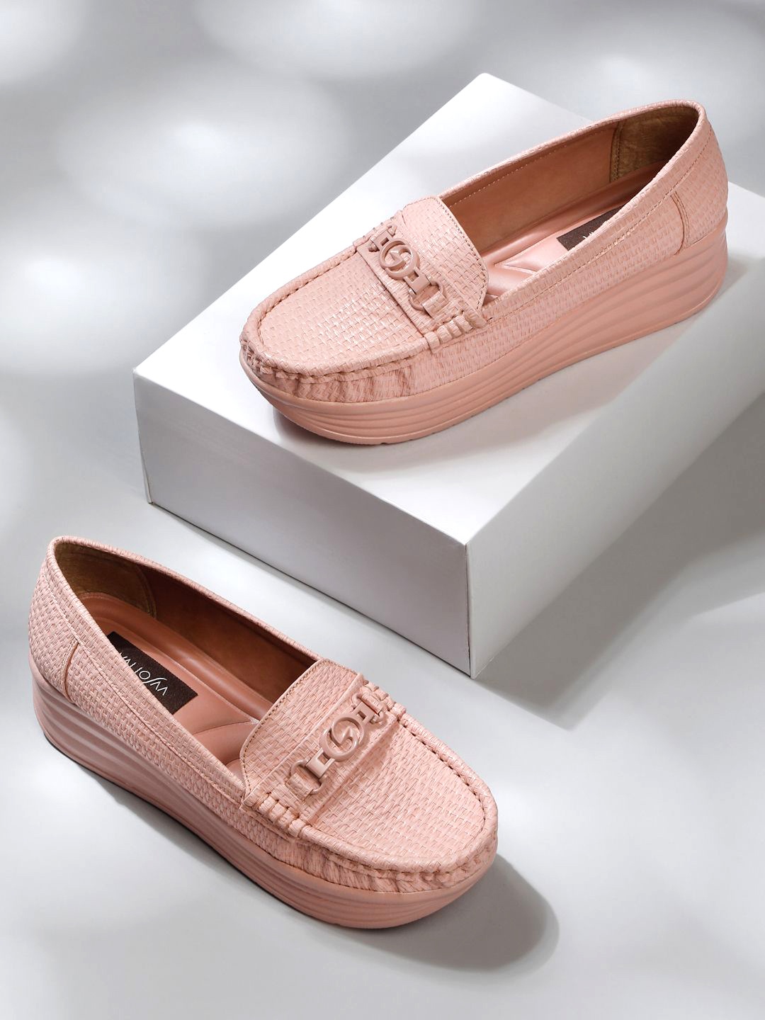 

VALIOSAA Women High-Top Round Toe Loafers, Pink