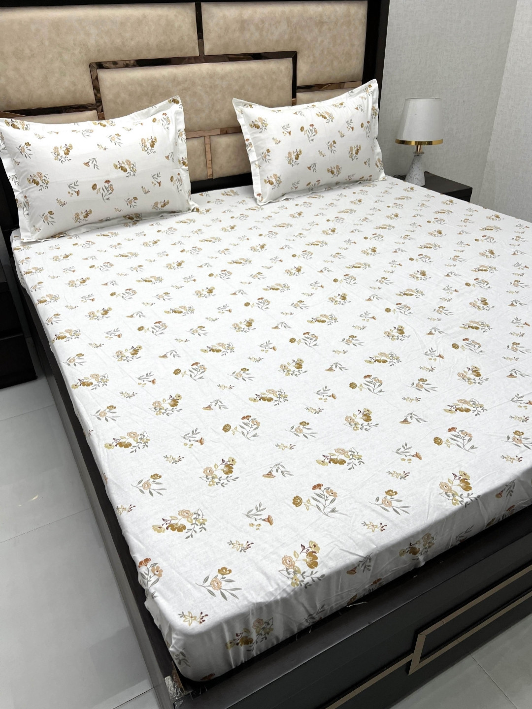 

Pure Decor White & Brown Floral 300 TC King Bedsheet with 2 Pillow Covers
