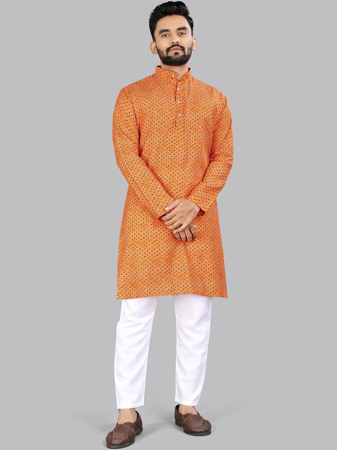 

allan peter Men Geometric Kurta, Orange