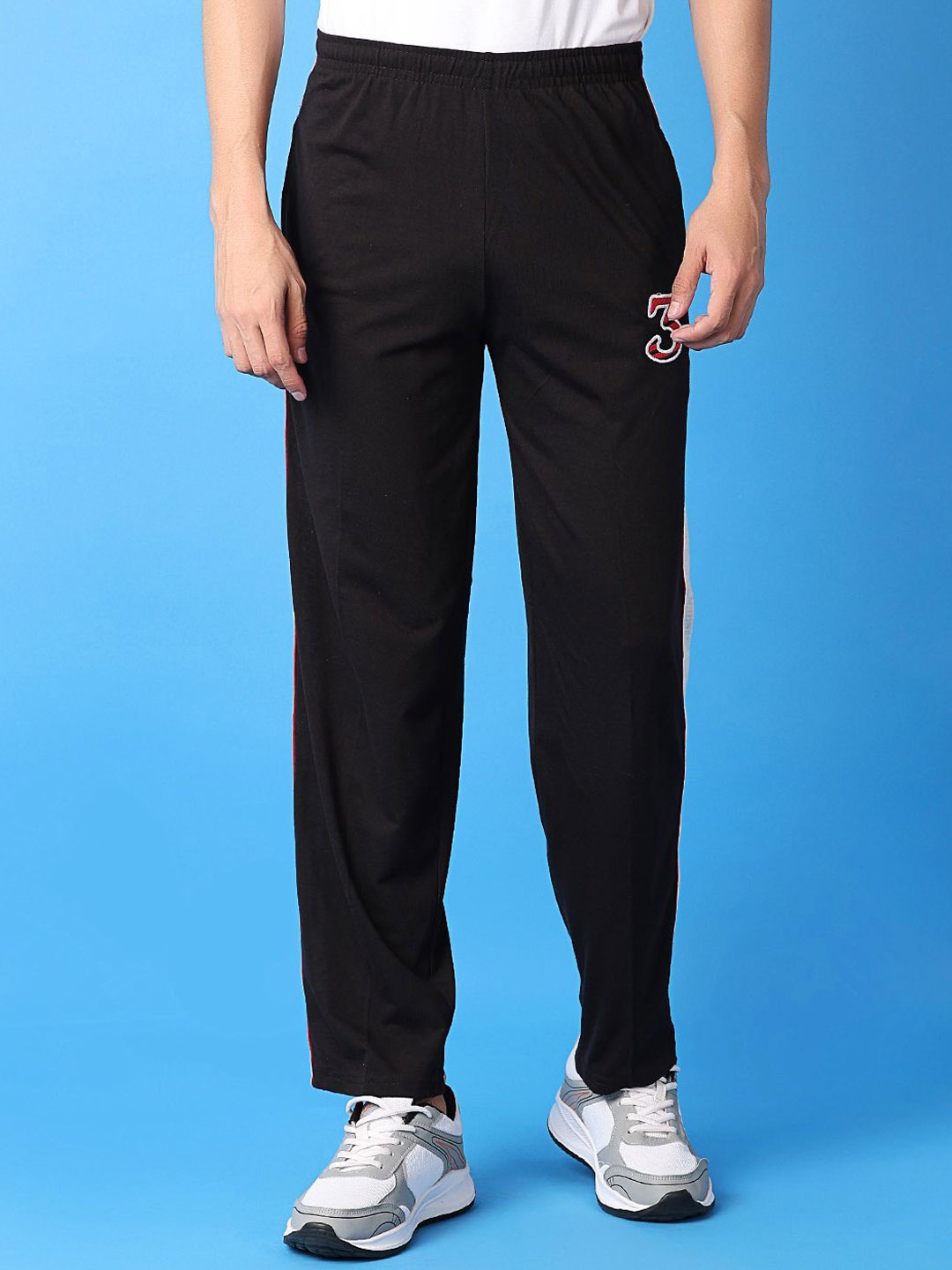 

V-Mart Mid Rise Men Track Pants, Black