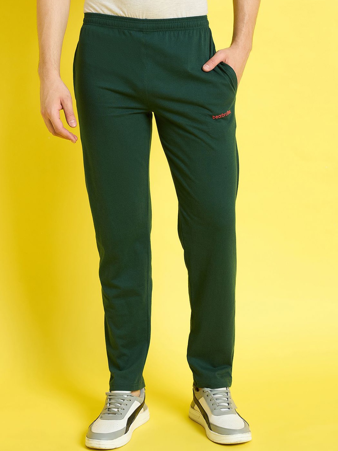

bearbrother Men Mid Rise Track Pants, Green