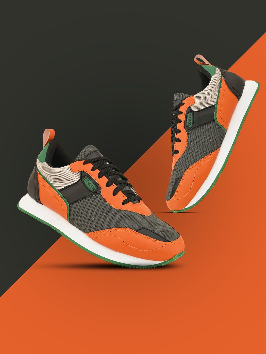

The Roadster Lifestyle Co Men Colorblocked Sneakers, Orange
