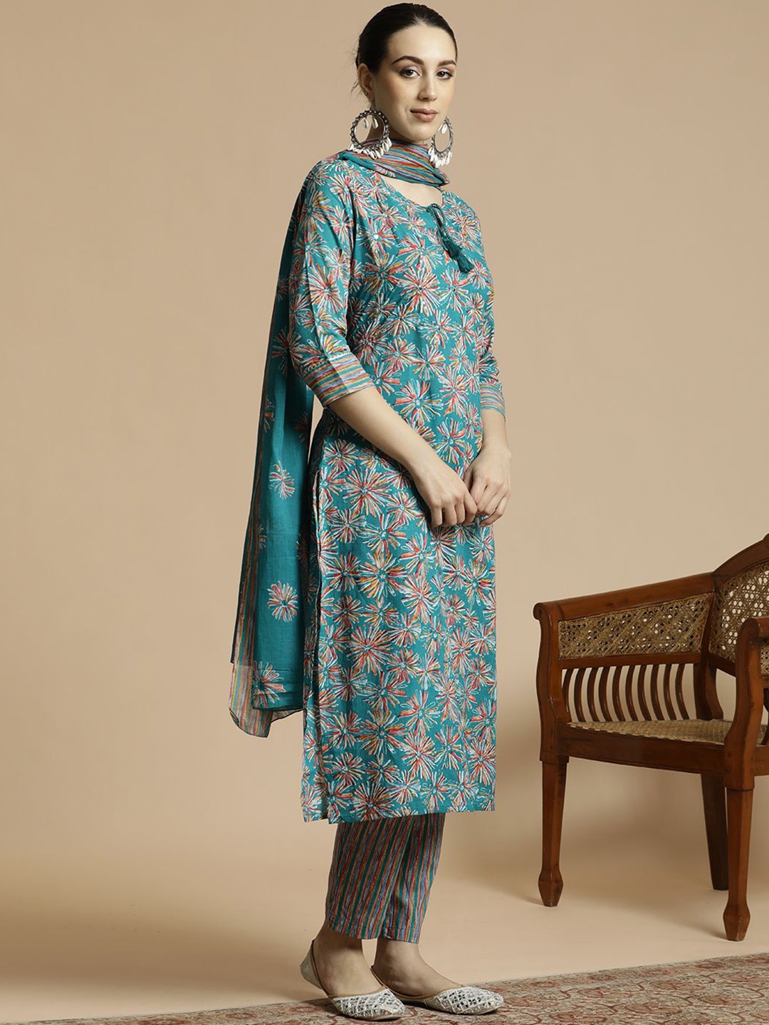 

Anouk Women Floral Printed Regular Sequinned Kurta with Trousers & With Dupatta, Teal