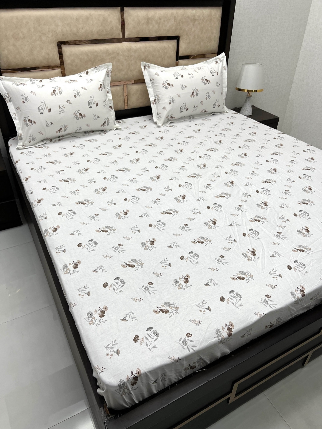 

Pure Decor White & Grey Floral 300 TC King Bedsheet with 2 Pillow Covers