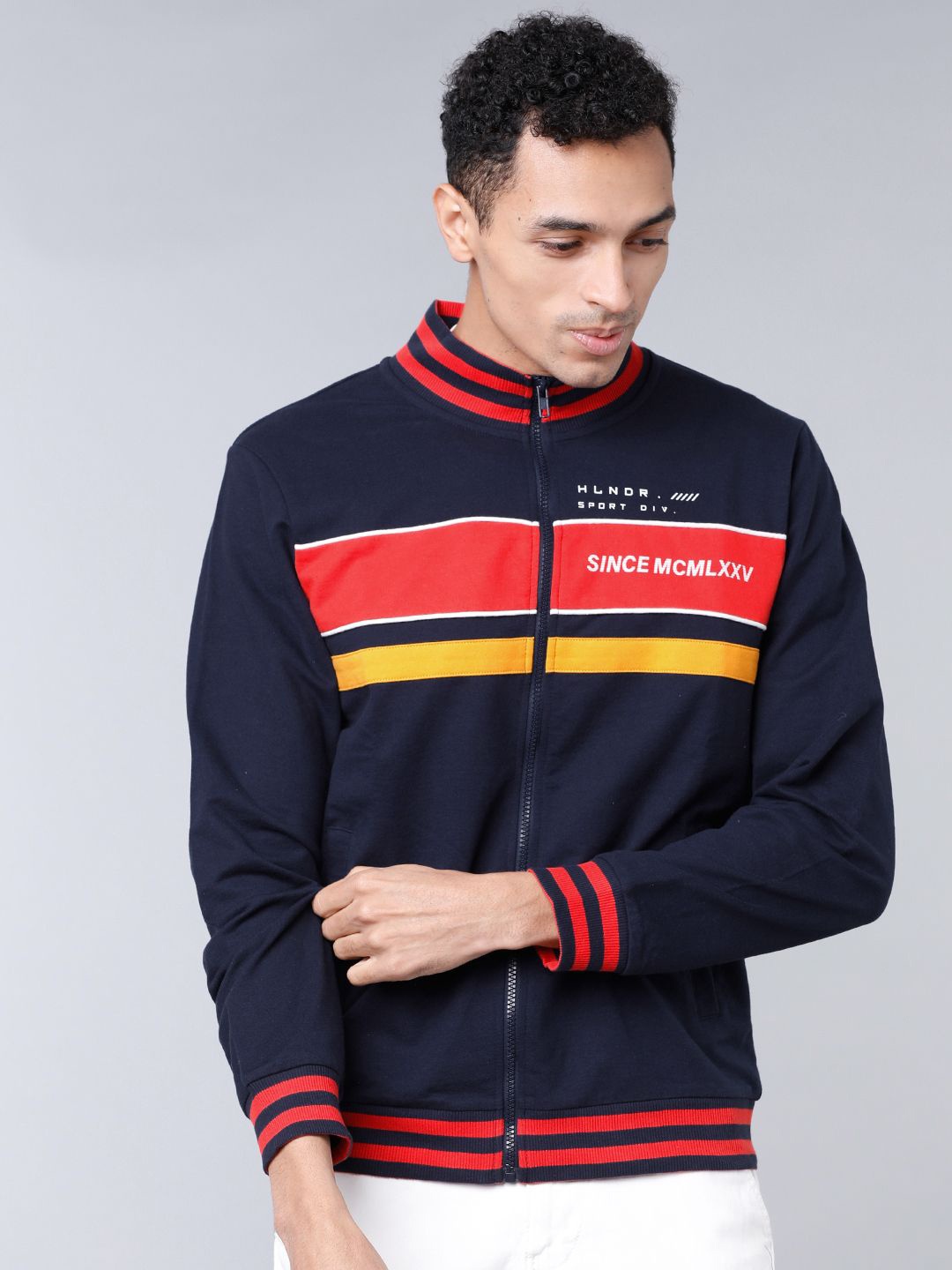 

HIGHLANDER Men Colourblocked Sweatshirt, Navy blue