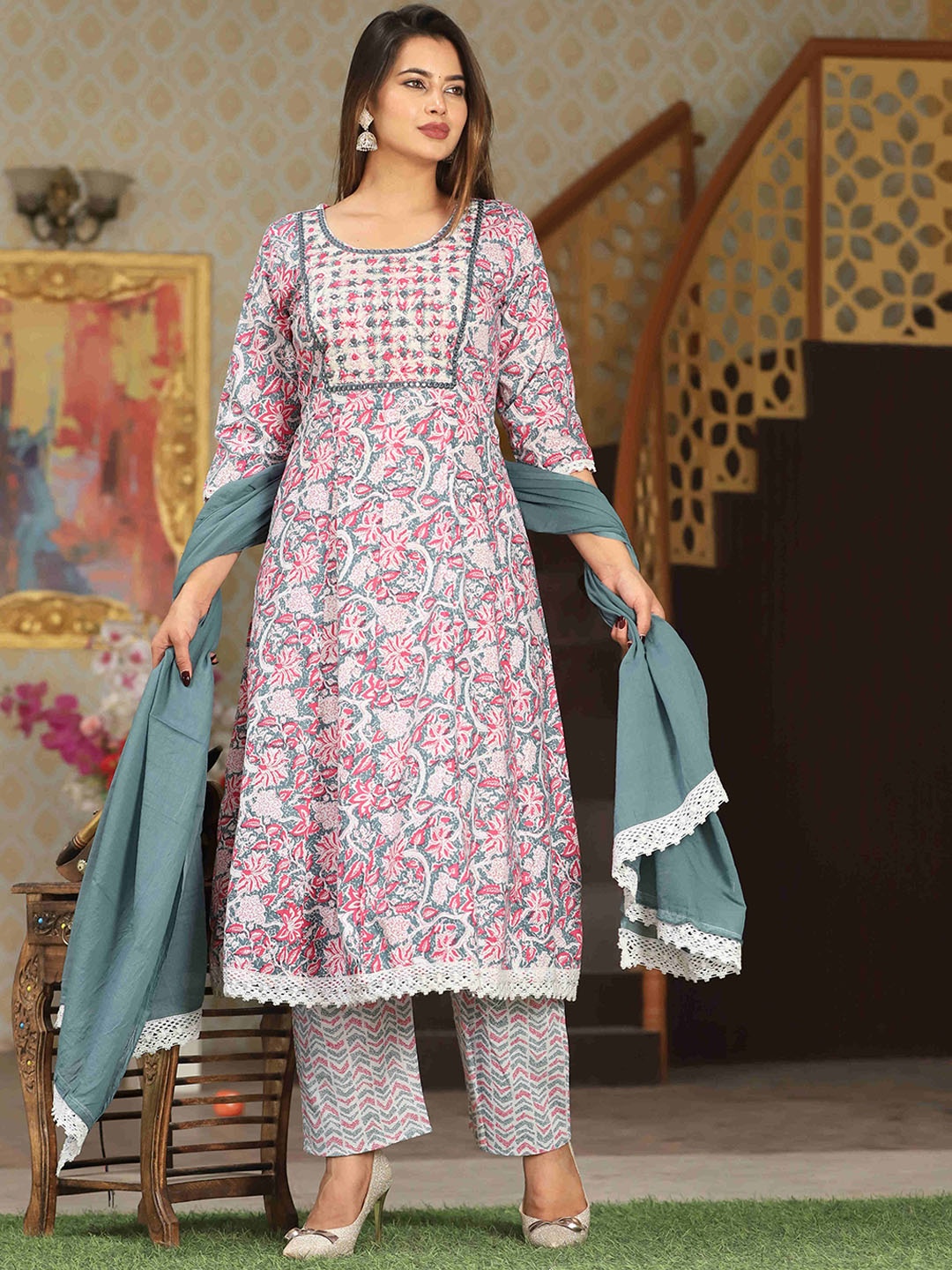 

SINGNI Women Ethnic Motifs Printed Regular Pure Cotton Kurta with Trousers & With Dupatta, Pink