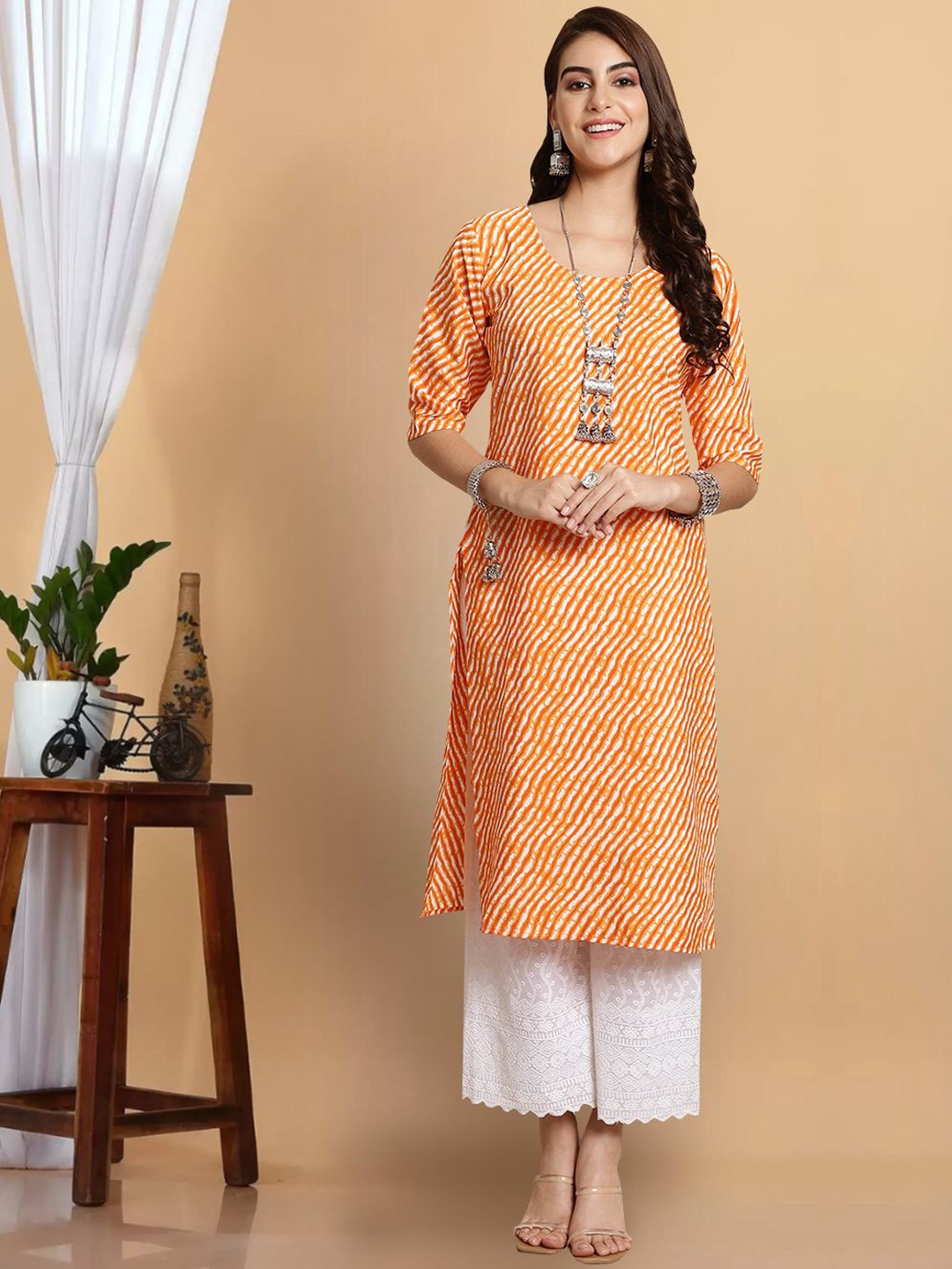 

1 Stop Fashion premium Striped Straight Kurta, Orange