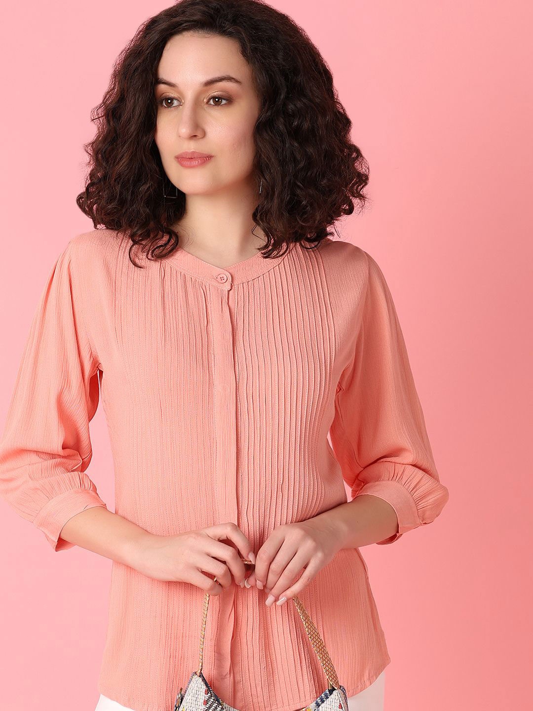 

UNLIMITED Women Solid Mandarin Collar Top, Peach
