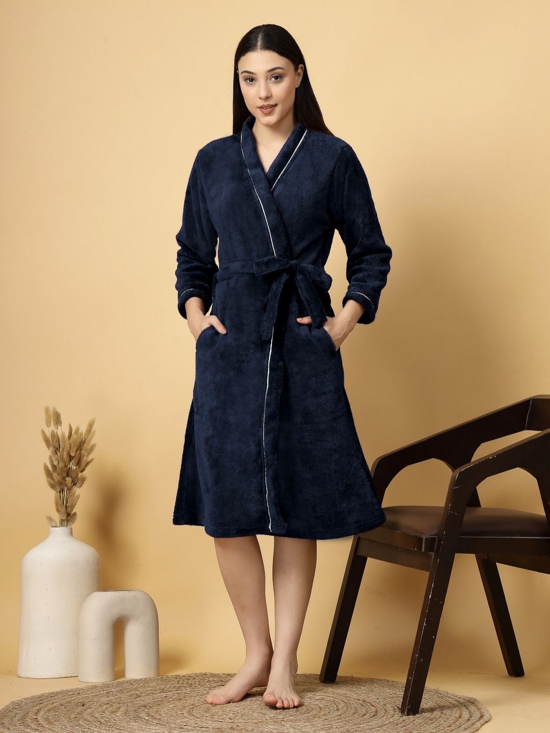 

FABINALIV Navy Solid Cotton Bath Robe with Belt and 2 Cross Pockets, Navy blue