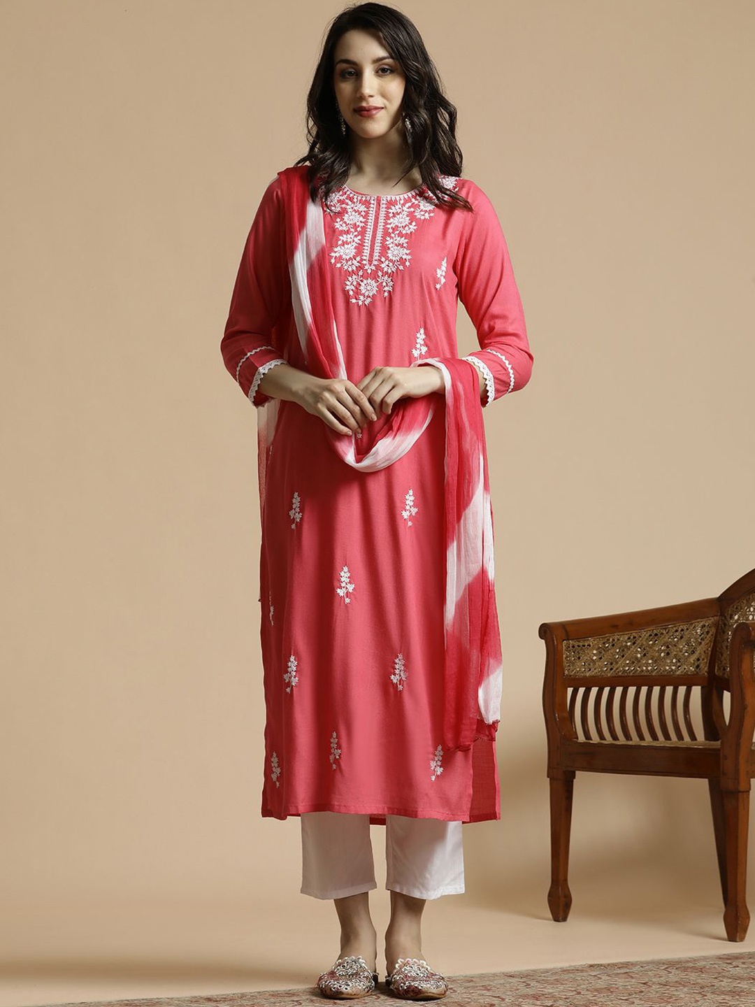 

Anouk Women Embroidered Regular Thread Work Pure Cotton Kurta with Trousers & With Dupatta, Fuchsia