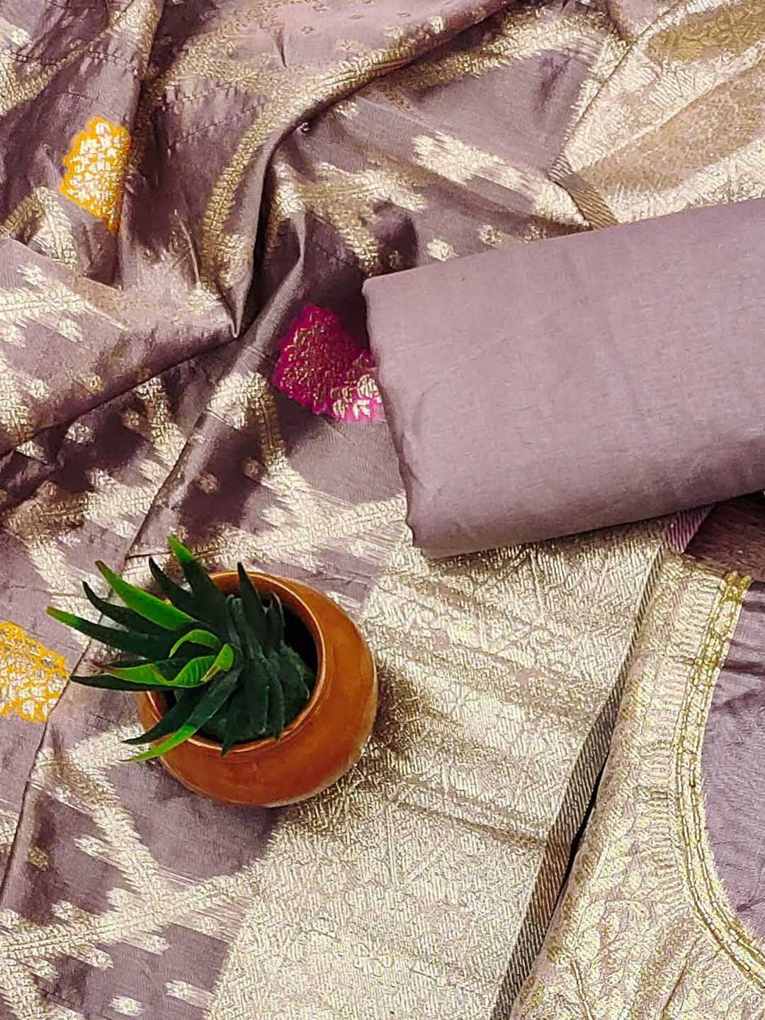 

MANVAA Embellished Unstitched Dress Material, Lavender