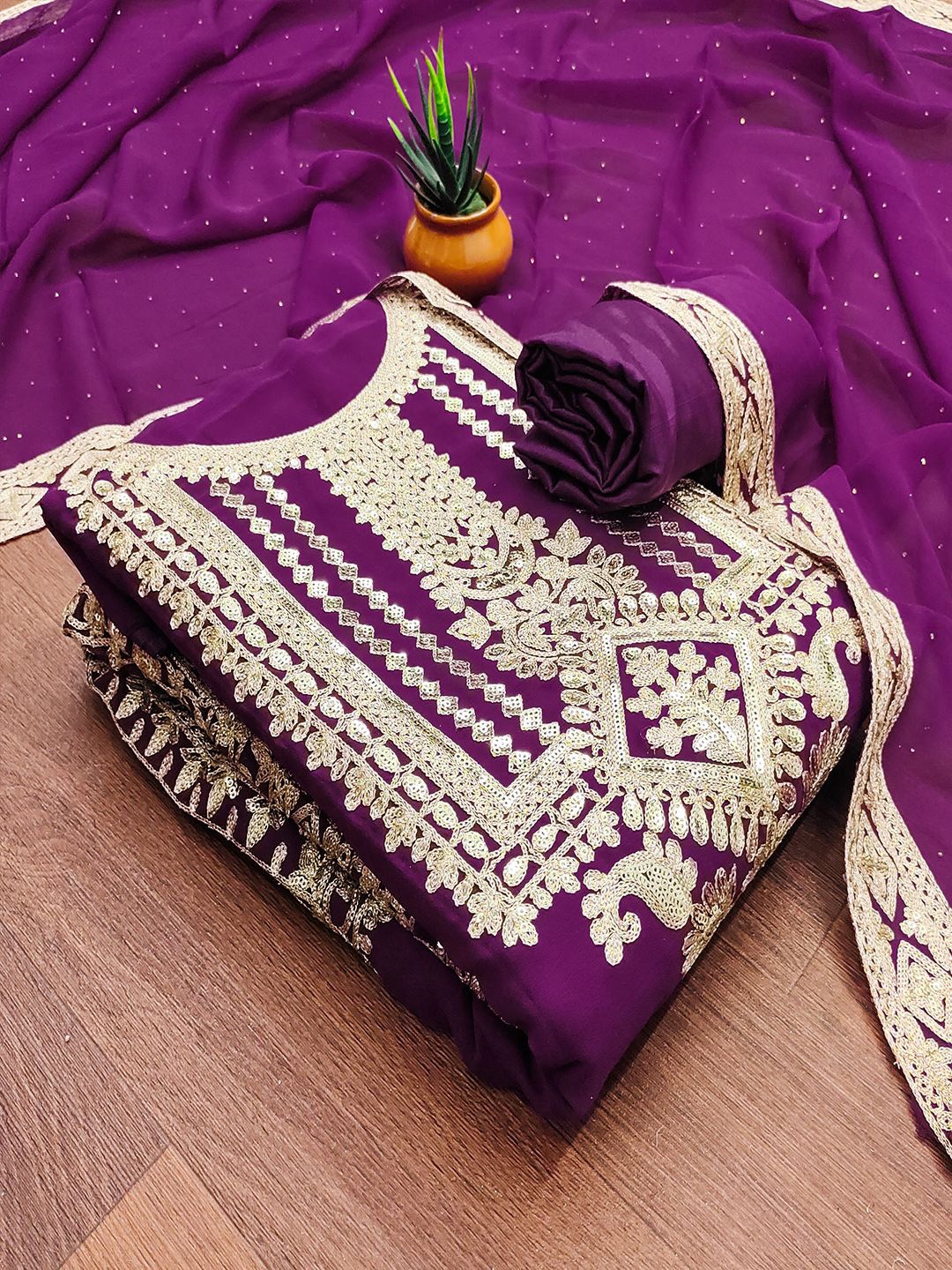

Lilots Embroidered Unstitched Dress Material, Violet