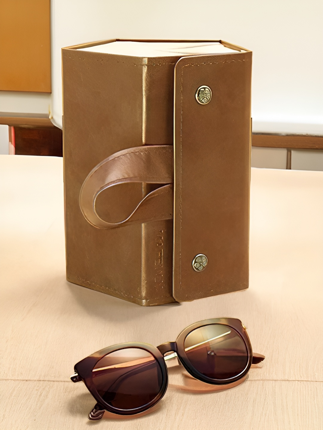 

Aura Coffee Brown Set of 1 Water Resistant Separator Organisers