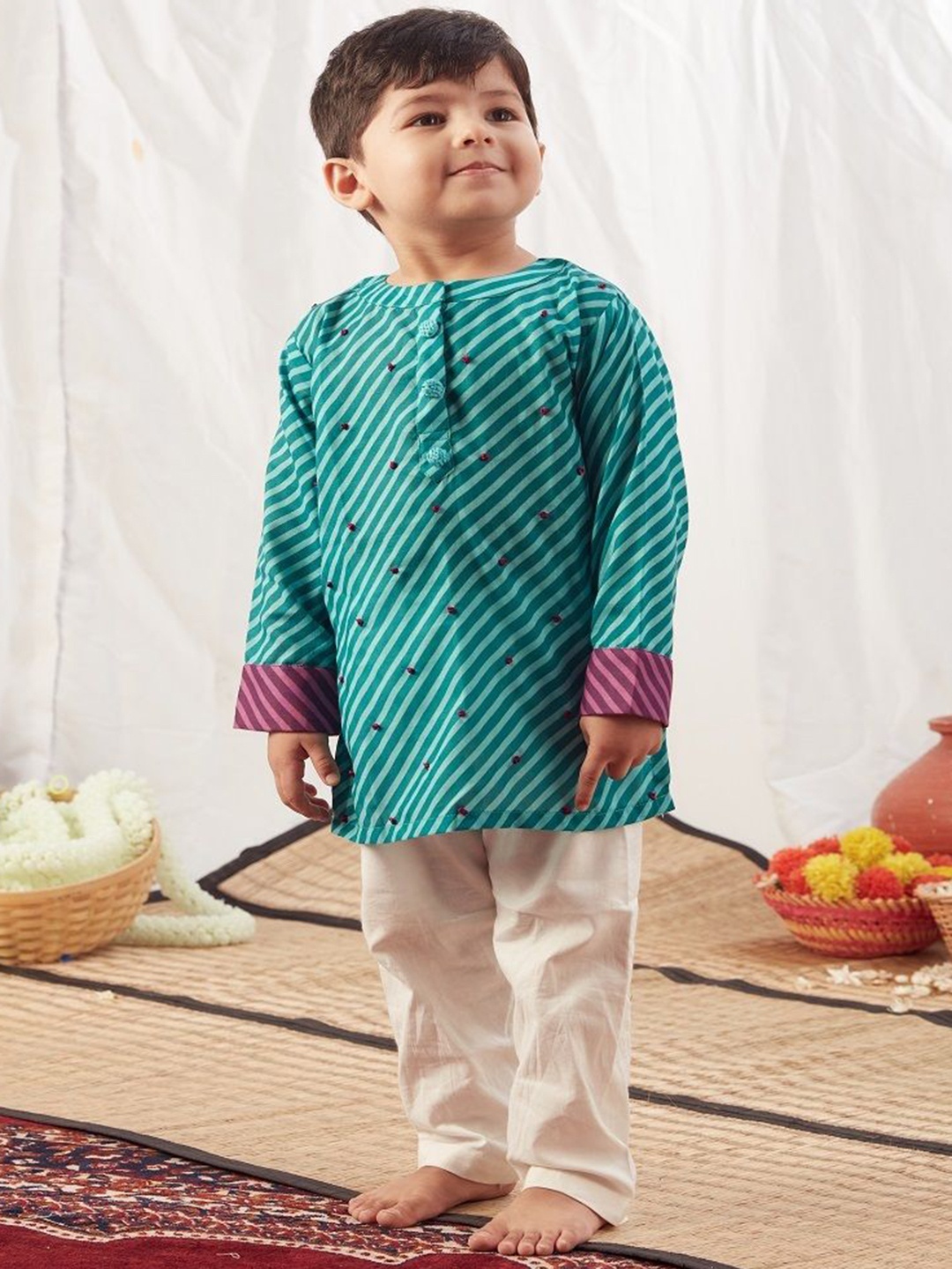 

Vivedkids Boys Leheriya Pure Cotton Straight Kurta with Salwar, Blue