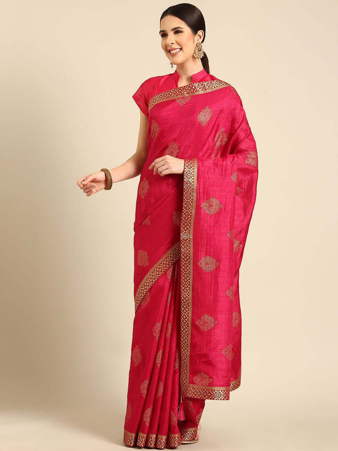 

Floral Silk Blend Saree, Pink