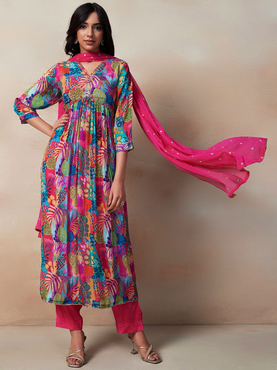 

Rang by Indya Women Floral Printed Regular Zardozi Kurta with Trousers & With Dupatta, Pink
