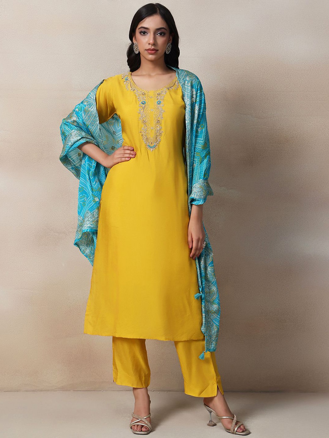 

Rang by Indya Women Floral Embroidered Regular Beads and Stones Kurta with Trousers & With Dupatta, Yellow