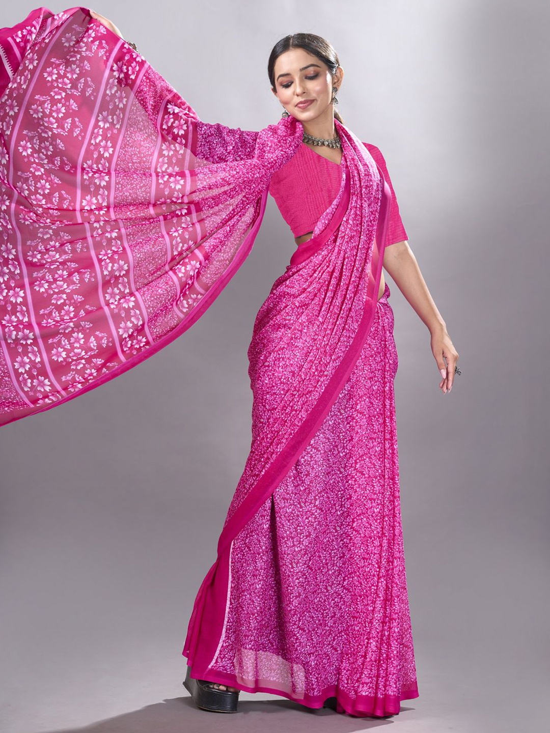 

NIRMAL CREATION Printed Ethnic Motifs Saree, Pink
