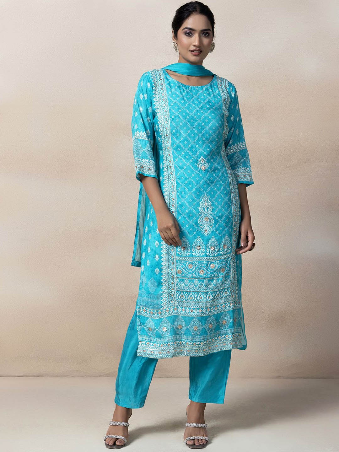 

Rang by Indya Women Ethnic Motifs Printed Regular Kurta with Trousers & With Dupatta, Green