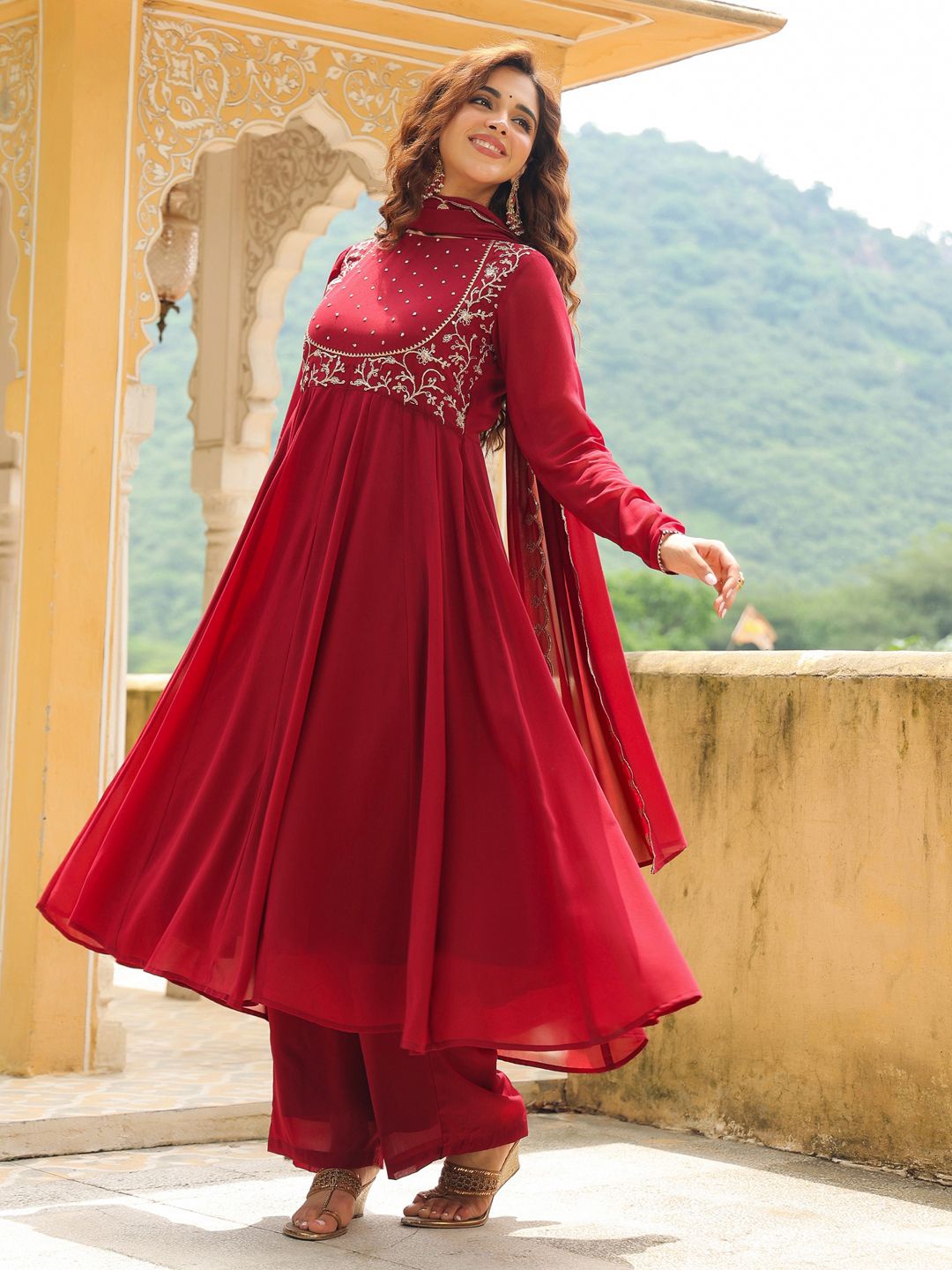 

Janasya Floral Embroidered Georgette Anarkali Kurta with Palazzo & Dupatta, Maroon