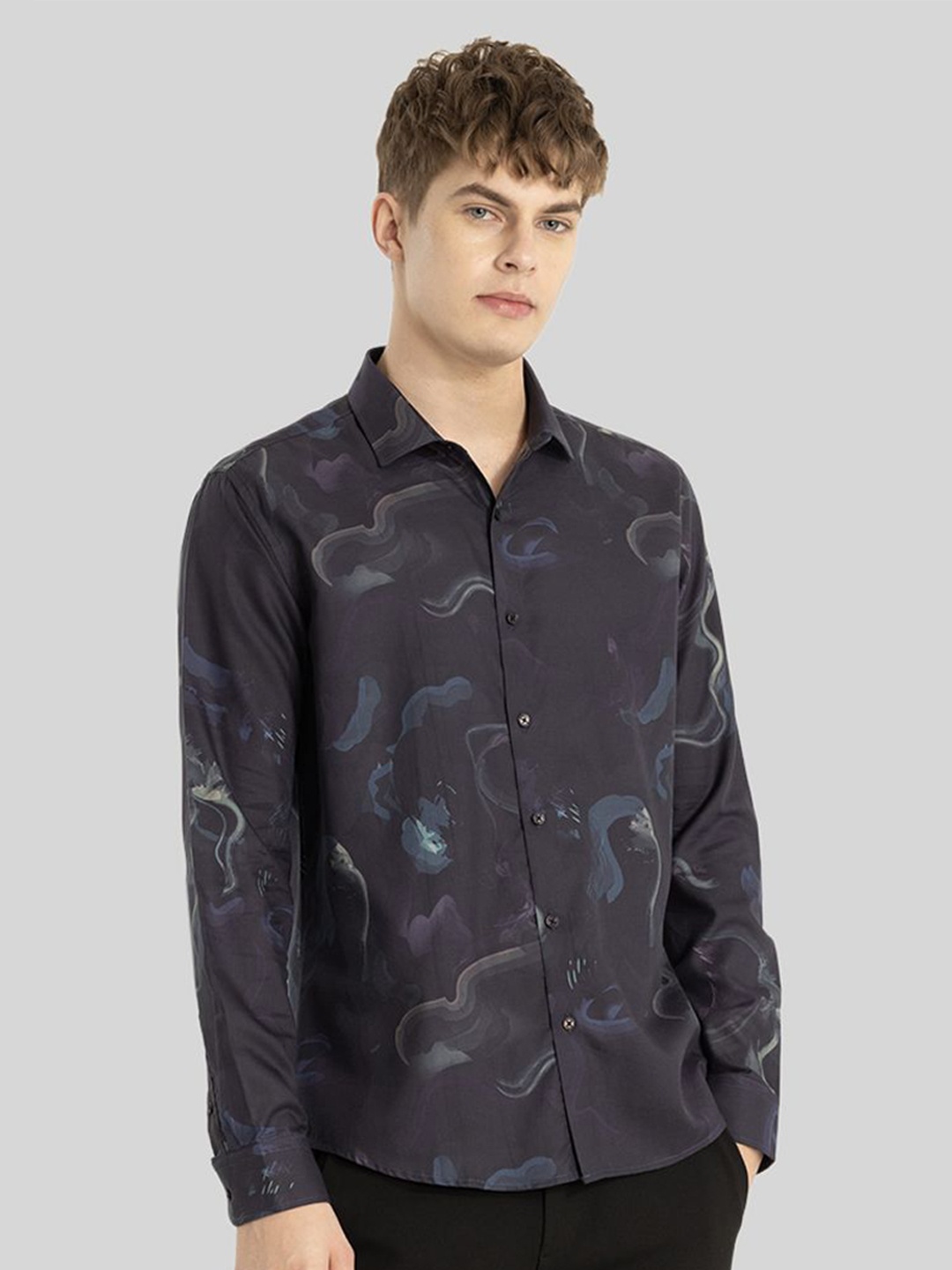 

Snitch Men Smart Slim Fit Floral Opaque Printed Casual Shirt, Violet