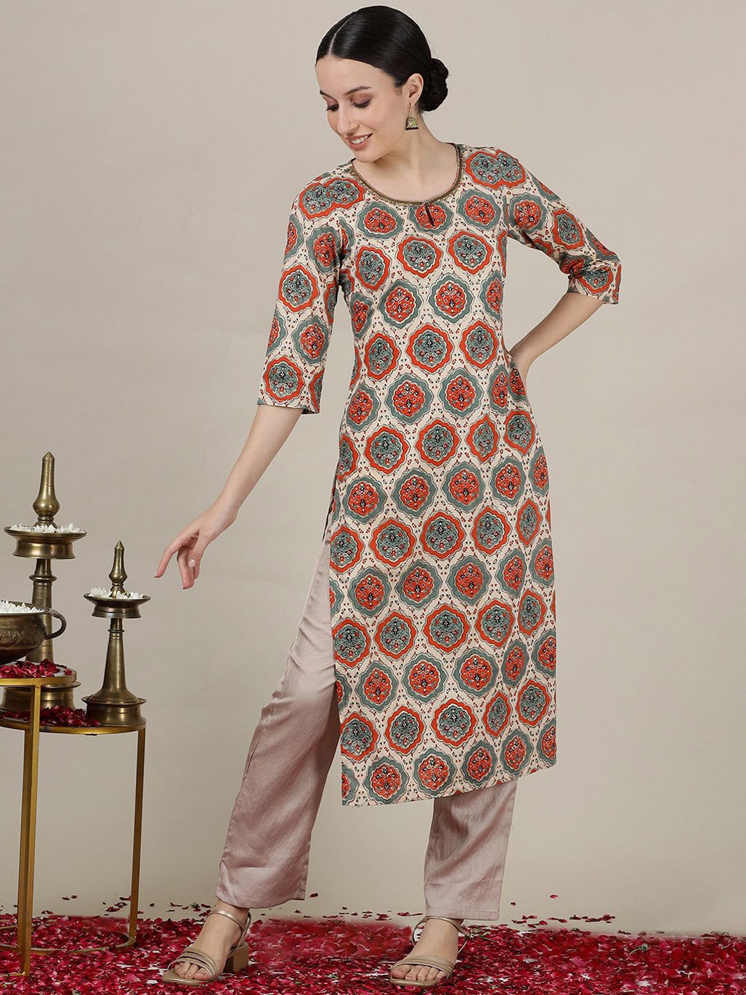 

AURELIA Women Ethnic Motifs Printed Gotta Patti Kurta, Multi