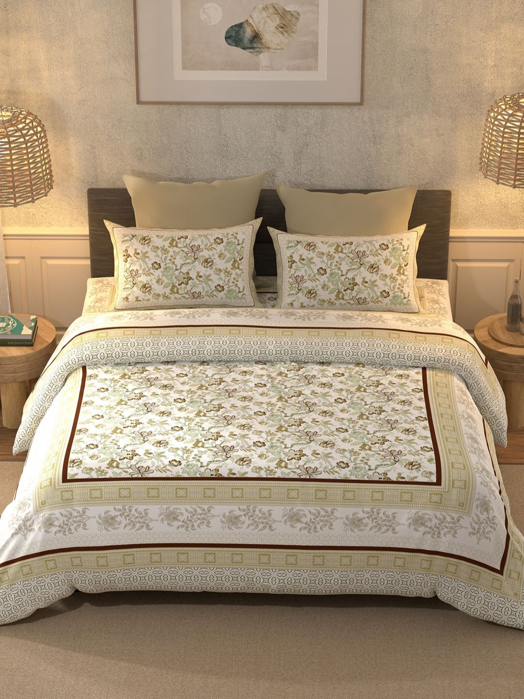 

BELLA CASA Green & White Ethnic Motifs 350 TC King Bedsheet with 2 Pillow Covers
