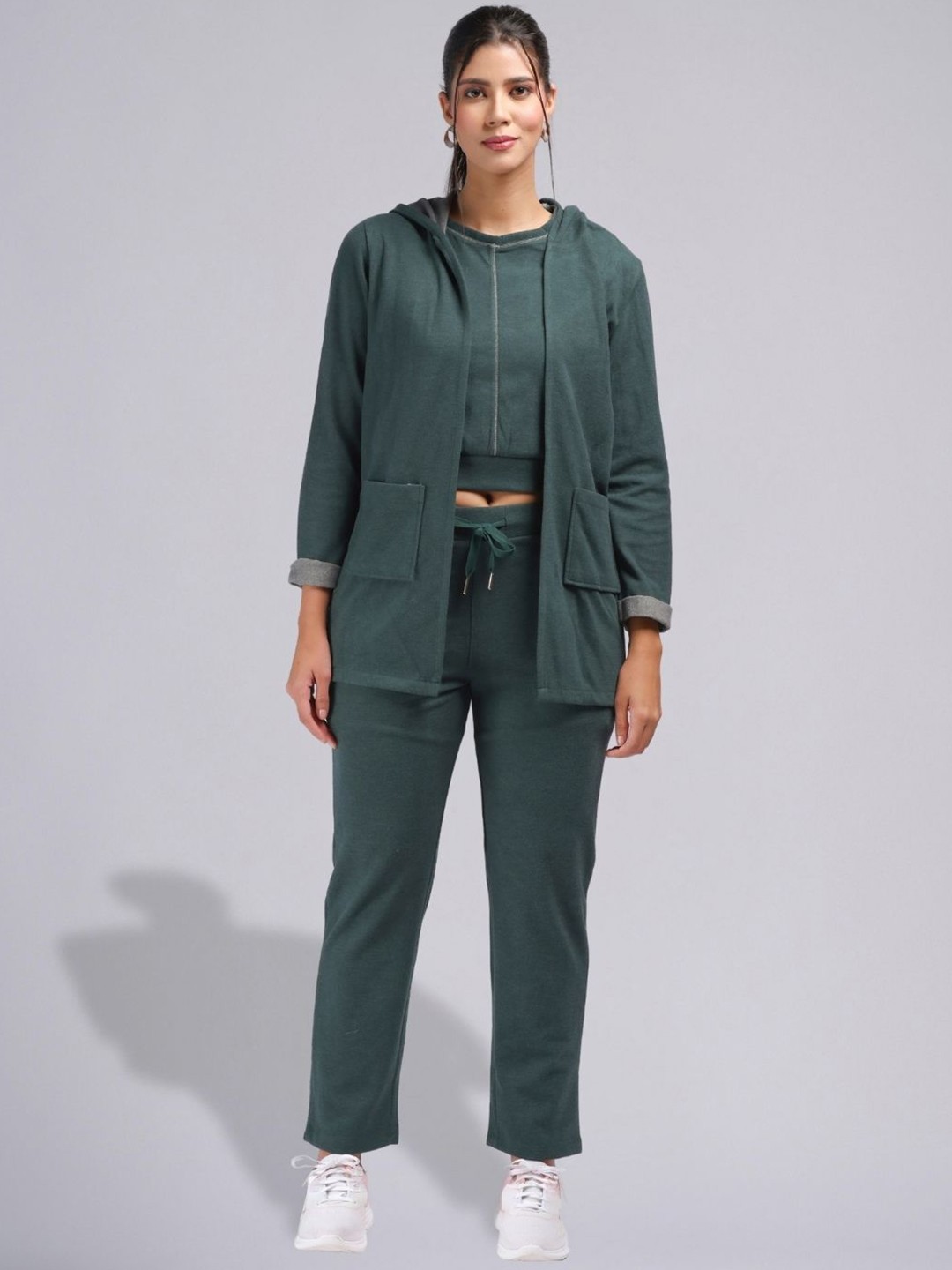 

PUREMIST Round Neck Sports Tracksuits, Green