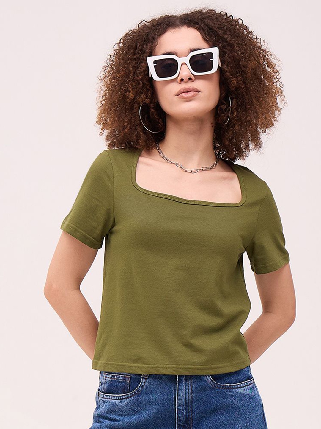 

DressBerry Women V-Neck Raw Edge T-shirt, Olive