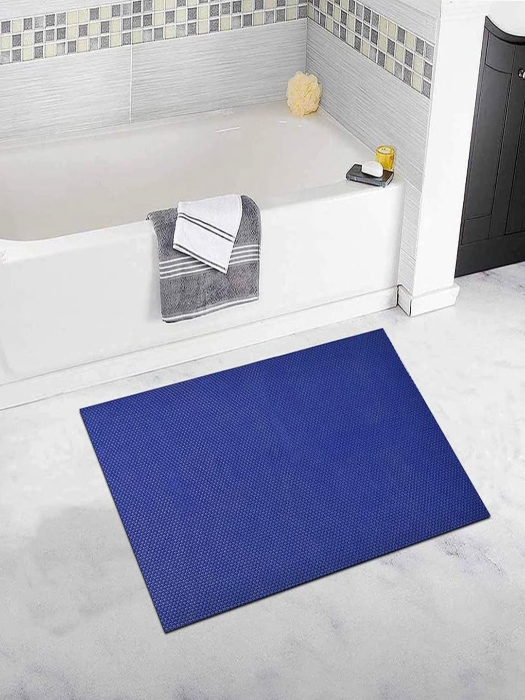 

Banchmark Home Furnishings Blue Textured Anti-Skid Floor Mat