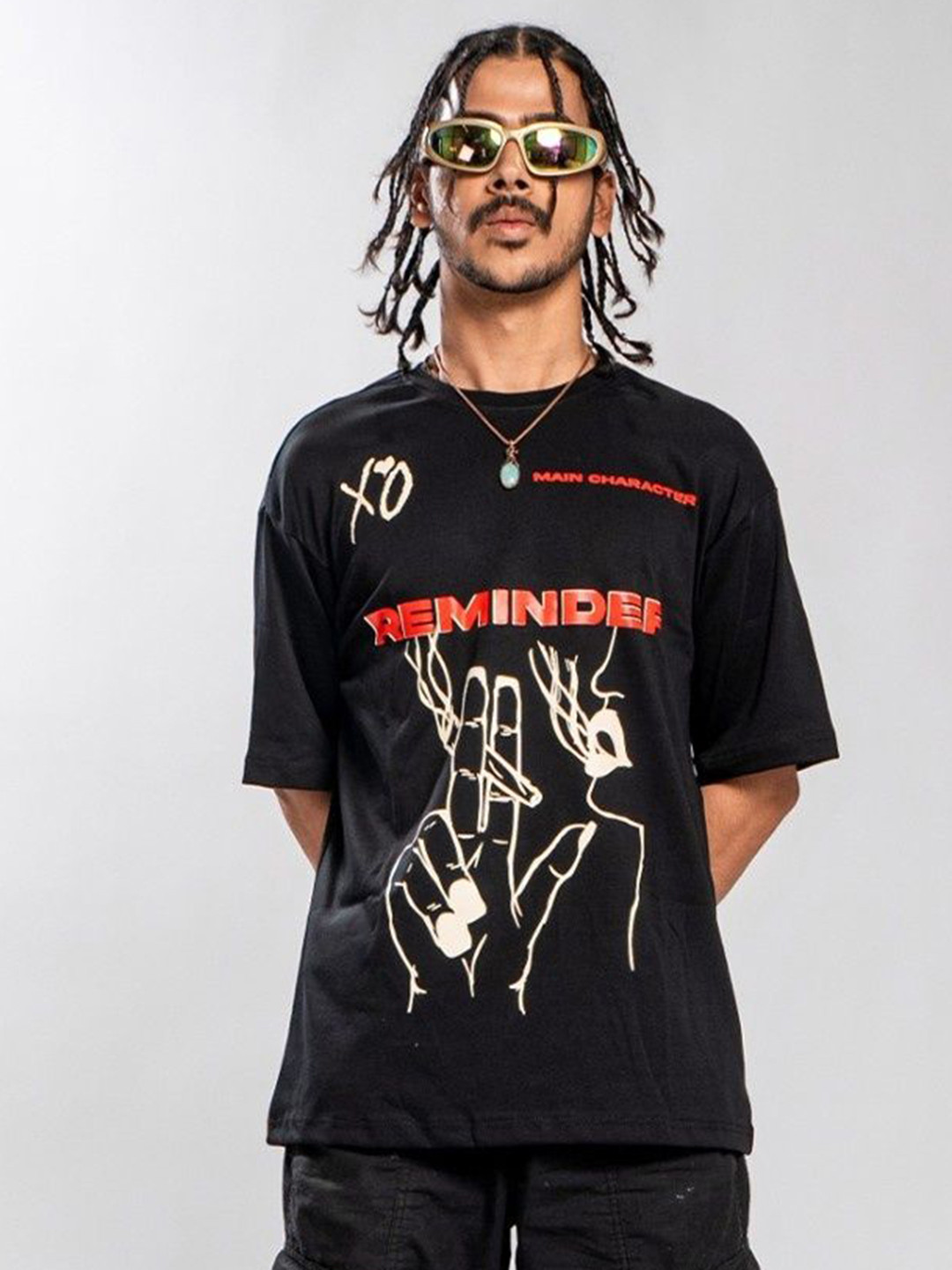 

Main Character India Unisex Typography Printed Round Neck Cotton Oversized T-shirt, Black